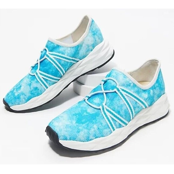 Isaac Mizrahi Sneakers Shoes ~ 7.5 Tie Dye Sea Glass Multi Blue Slip on NEW - Picture 1 of 9